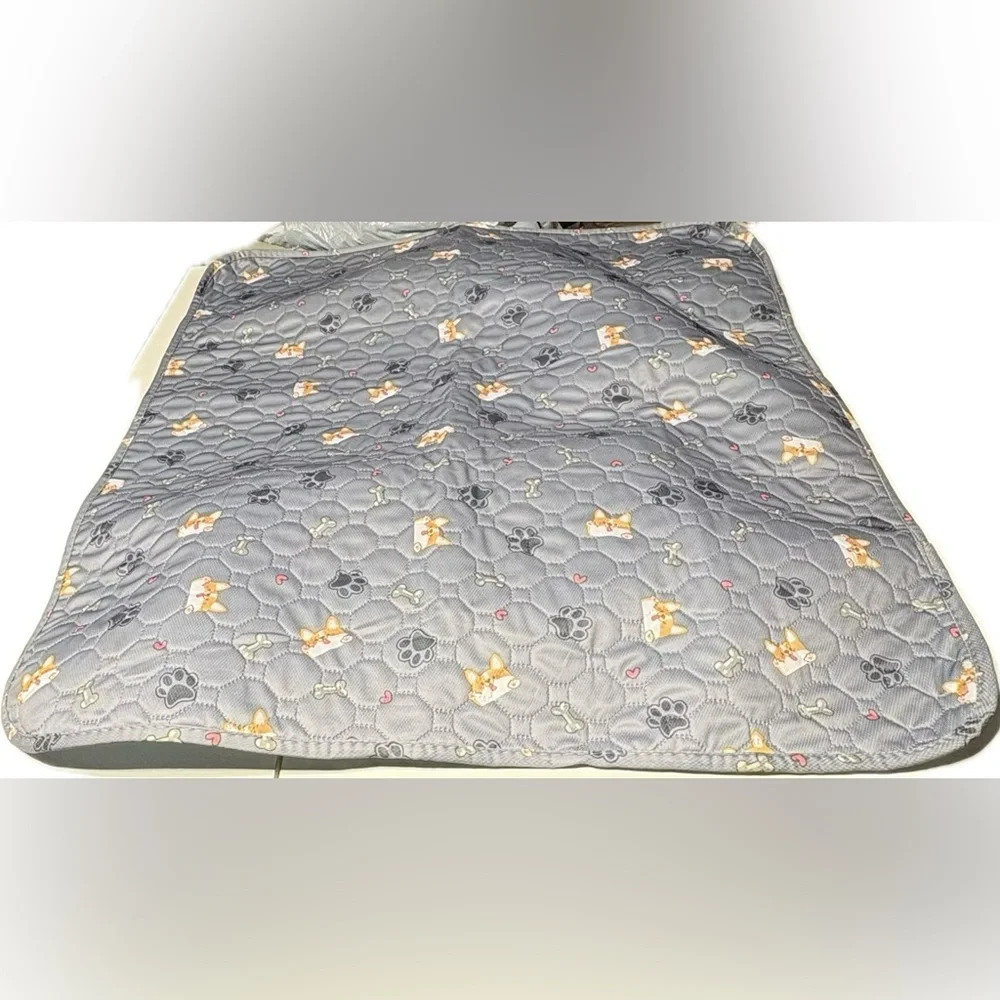 Set of 2 Reusable Pet Pee Pads